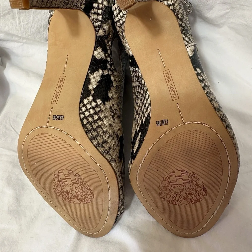 Vince Camuto Campbrel Snake Skin Peep Toe Stiletto Leather Bootie‎ Heels 6.5